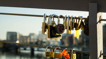 locks-144126_1280